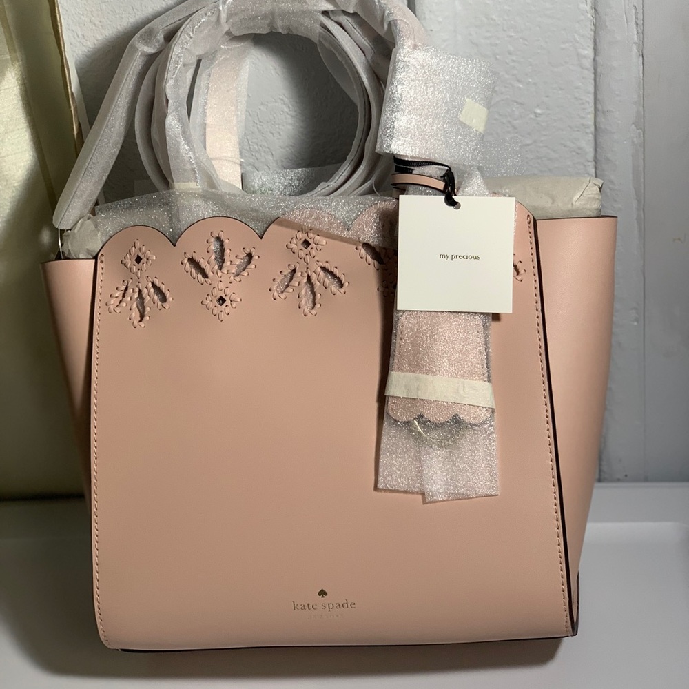 Perfect for any Season.Brand New”,)